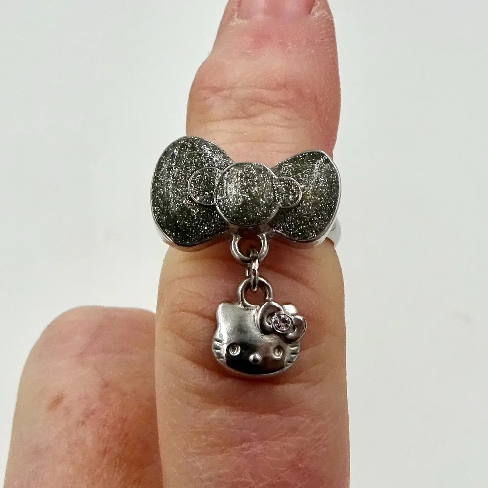 HELLO KITTY RING San Rio 76 Vintage Sz 6 1/2